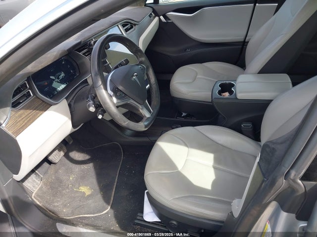 2015 TESLA MODEL S 5YJSA1H2XFFP74493 Photo 4