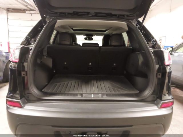 1C4PJMMX2MD221463 Jeep Cherokee Latitude Lux 4x4
