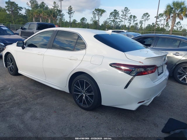4T1G11AK7NU039746 Toyota CAMRY SE