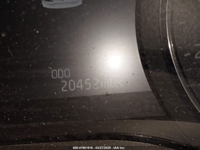 5TDZRKEC6RS209376 Toyota Sienna Limited