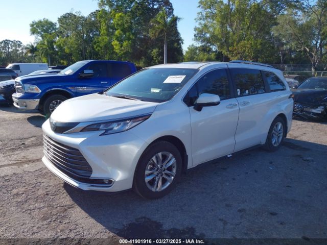 5TDZRKEC6RS209376 Toyota Sienna Limited