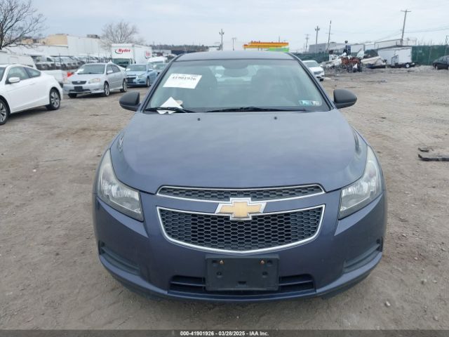 1G1PA5SG6E7400770 Chevrolet Cruze Ls Auto