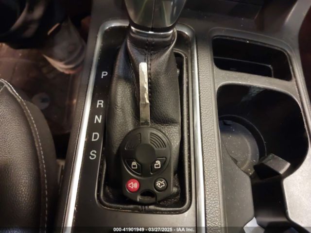 1FMCU9HD7JUB52313 Ford ESCAPE SEL