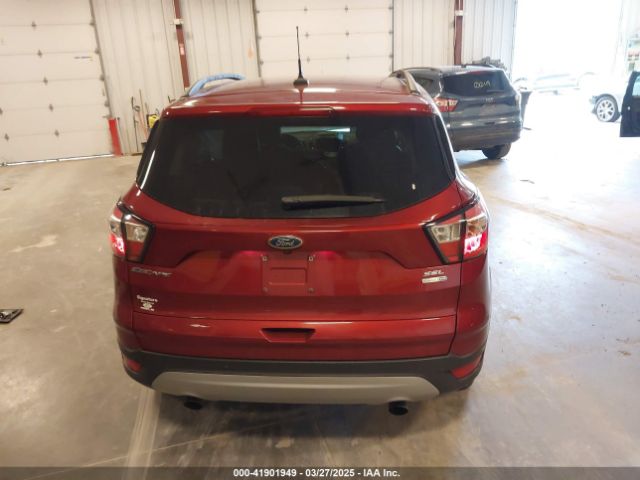 1FMCU9HD7JUB52313 Ford ESCAPE SEL