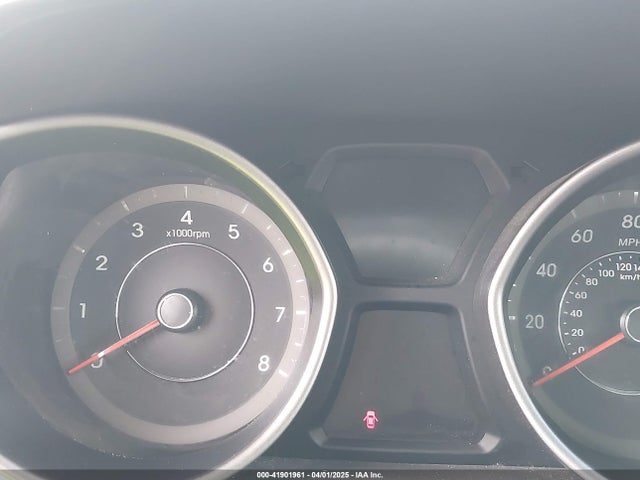 5NPDH4AEXFH634973 Hyundai ELANTRA SE
