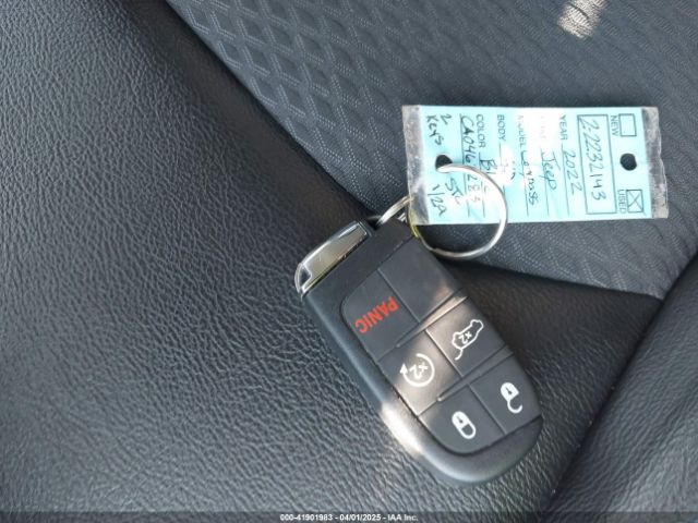 3C4NJDBB4NT120970 Jeep Compass Latitude 4x4