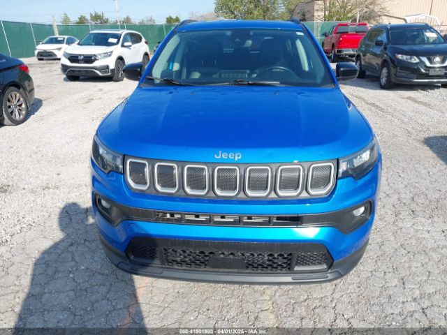3C4NJDBB4NT120970 Jeep Compass Latitude 4x4