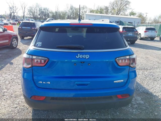 3C4NJDBB4NT120970 Jeep Compass Latitude 4x4