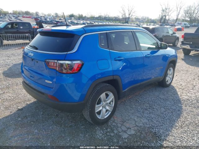 3C4NJDBB4NT120970 Jeep Compass Latitude 4x4