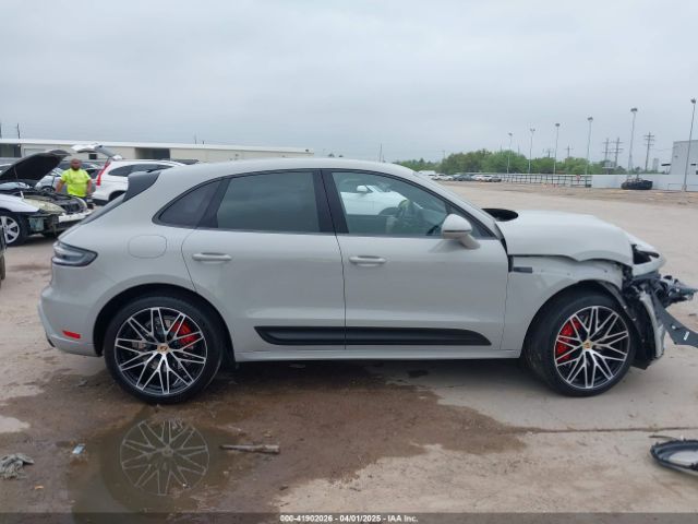 WP1AF2A53NLB31162 Porsche Macan Gts