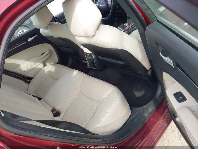 Chrysler 300c Awd 2017 2C3CCAKG1HH647930 Image 8