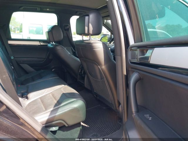 2014 VOLKSWAGEN TOUAREG WVGDF9BP9ED009614 Photo 7