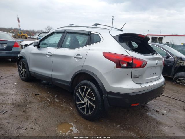 JN1BJ1CR9HW132076 Nissan Rogue Sport Sv