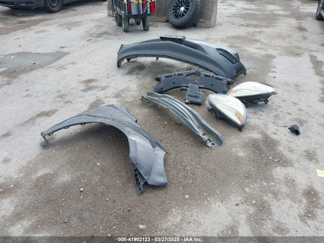 2GNALBEK3G6299414 Chevrolet EQUINOX LS