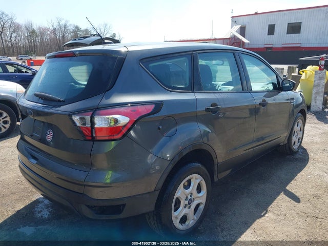 1FMCU0F7XHUC60864 Ford ESCAPE S