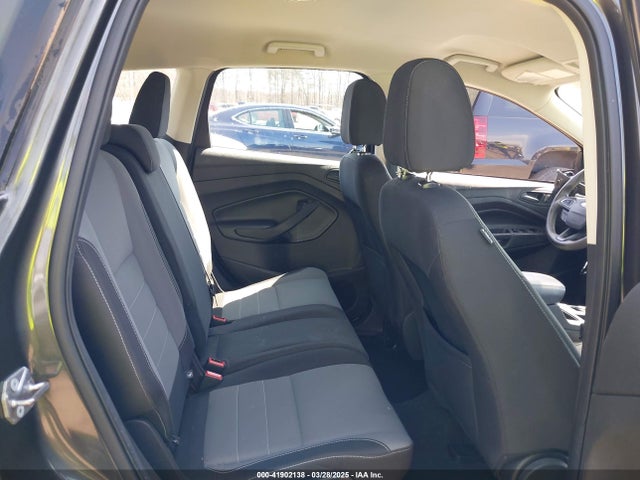 1FMCU0F7XHUC60864 Ford ESCAPE S