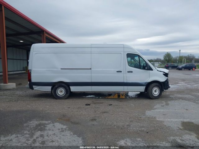 WD3PF1CD7KP105950 Mercedes-Benz Sprinter 2500 High Roof V6