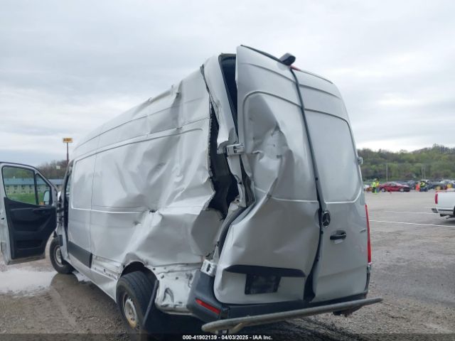 WD3PF1CD7KP105950 Mercedes-Benz Sprinter 2500 High Roof V6