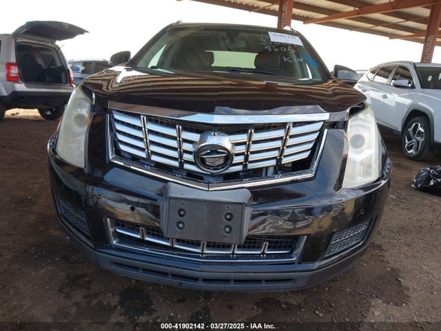 41902142 :رقم المزاد ، 3GYFNCE3XDS568605 vin ، 2013 Cadillac Srx Luxury Collection مزاد بيع
