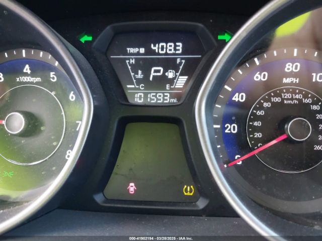 5NPDH4AE7GH785402 Hyundai ELANTRA SE
