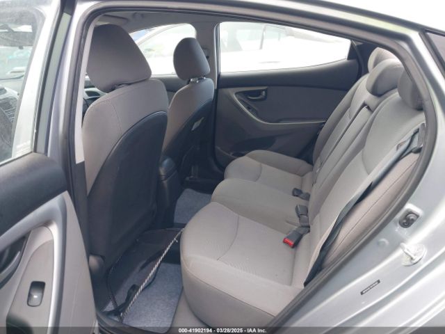 5NPDH4AE7GH785402 Hyundai ELANTRA SE