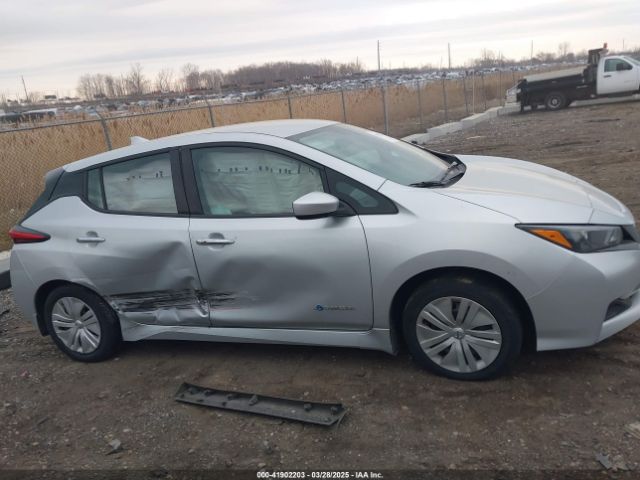 1N4AZ1CP0JC309157 Nissan Leaf
