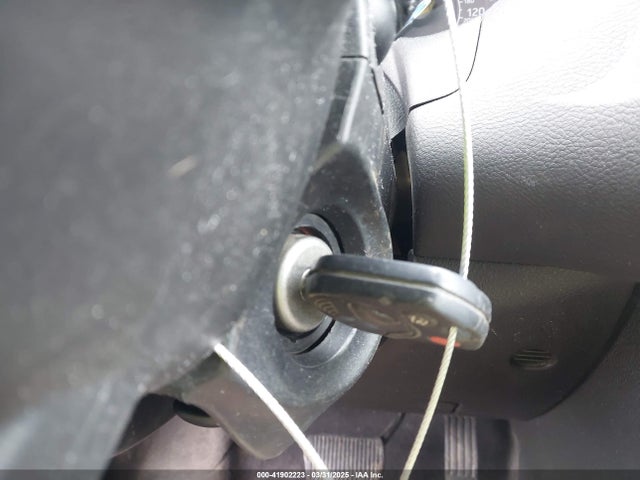Ford Focus 2015 1FADP3K22FL292048 Image 11