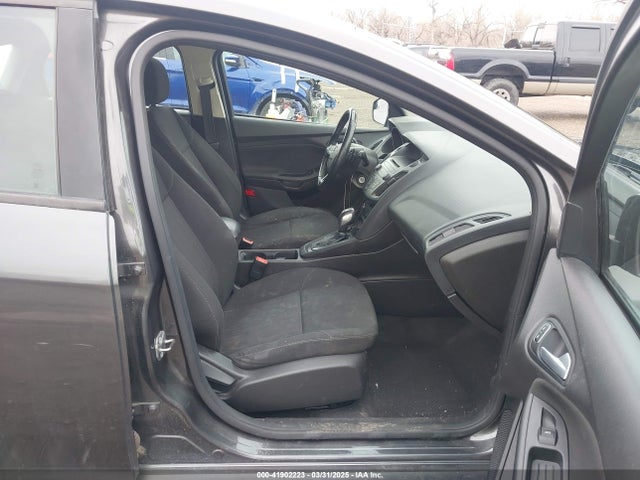 Ford Focus 2015 1FADP3K22FL292048 Image 5