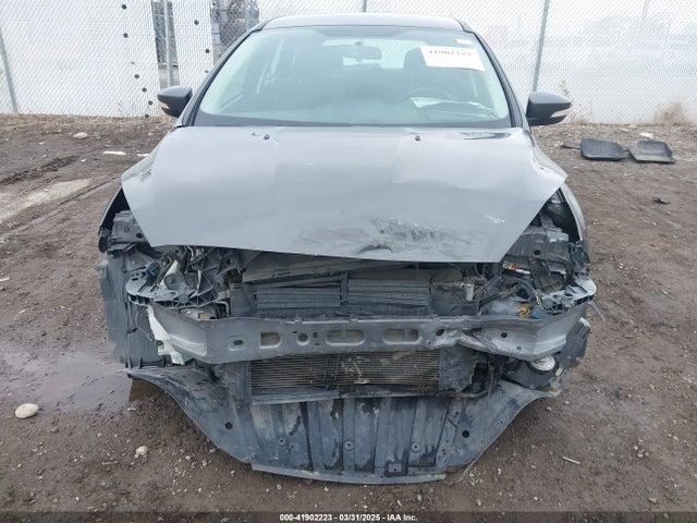 Ford Focus 2015 1FADP3K22FL292048 Image 6