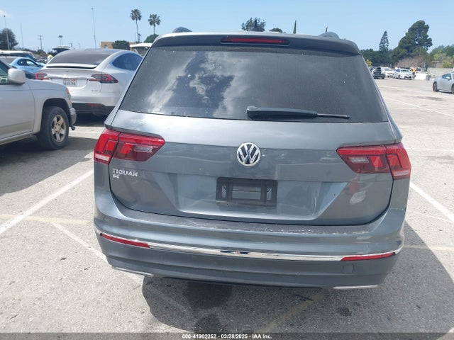 3VV3B7AX9LM061569 Volkswagen Tiguan 2.0t Se/2.0t Se R-line Black/2.0t Sel