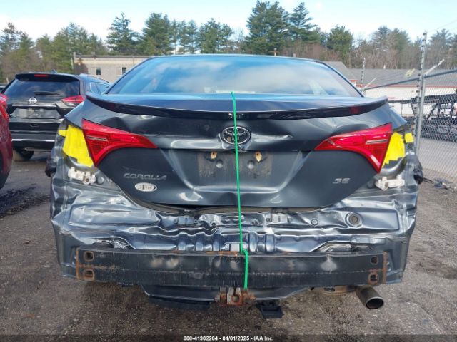2T1BURHE8KC155695 Toyota COROLLA SE