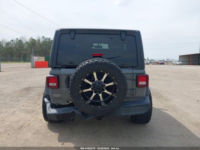 1C4GJXAN3MW550665 Jeep Wrangler Sport S 4x4