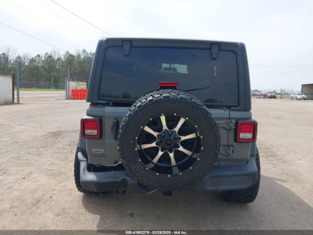 1C4GJXAN3MW550665 Jeep Wrangler Sport S 4x4
