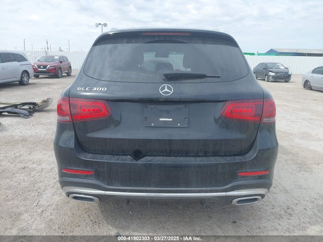 W1N0G8DB3LF774257 Mercedes-Benz GLC 300