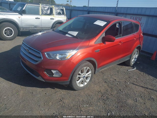 1FMCU0GD4KUA97690 Ford ESCAPE SE