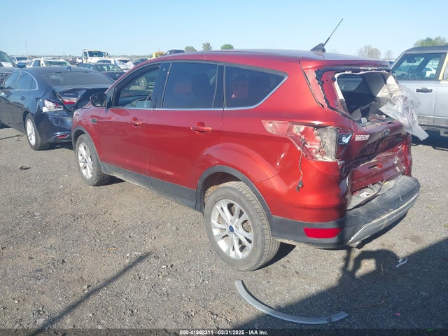 1FMCU0GD4KUA97690 Ford ESCAPE SE