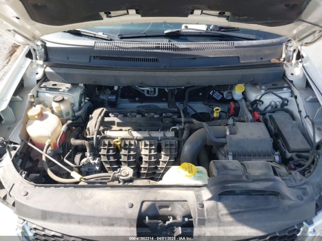 3C4PDCAB9JT444292 Dodge JOURNEY SE