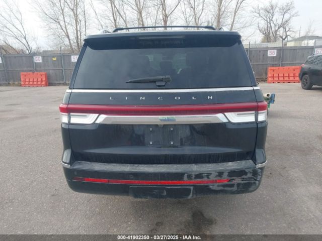 5LMJJ3NG4REL06961 Lincoln Navigator Premiere L