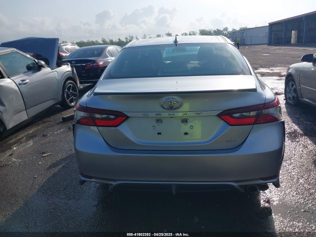 4T1G11AKXMU599663 Toyota CAMRY SE
