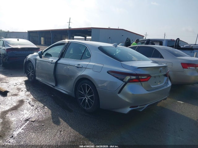 4T1G11AKXMU599663 Toyota CAMRY SE