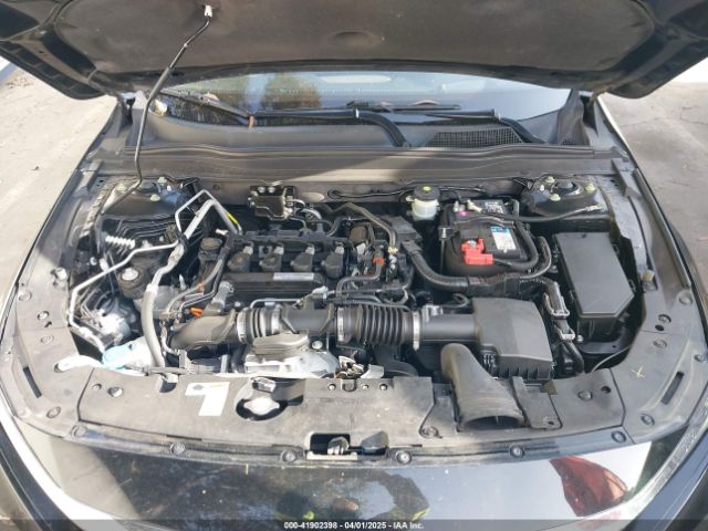 1HGCV1F94JA103123 Honda Accord Touring
