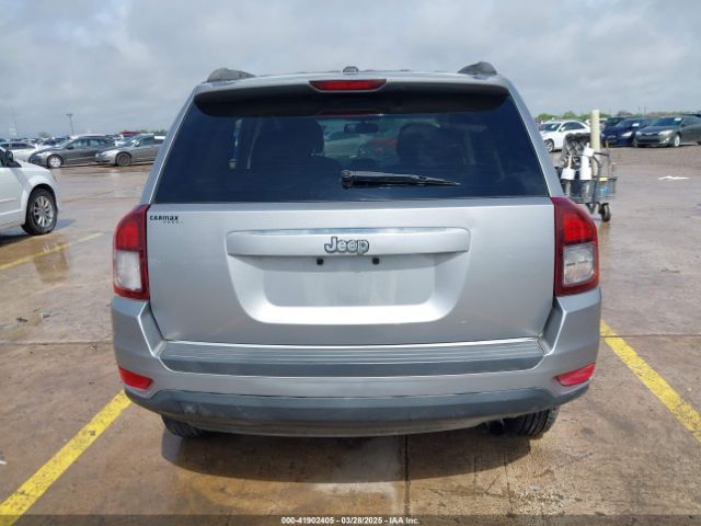 1C4NJCBA2GD600516 Jeep Compass Sport