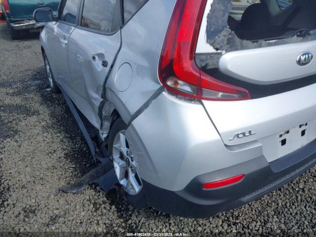 KNDJ23AU0M7747371 KIA SOUL S