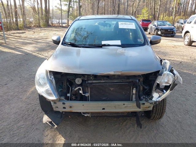 3N1CN7APXGL904845 Nissan Versa 1.6 Sv
