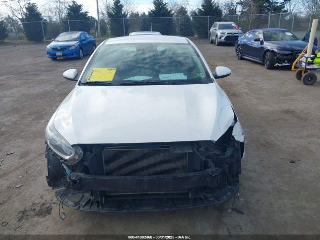 3KPF24AD2KE042693 KIA Forte Lxs