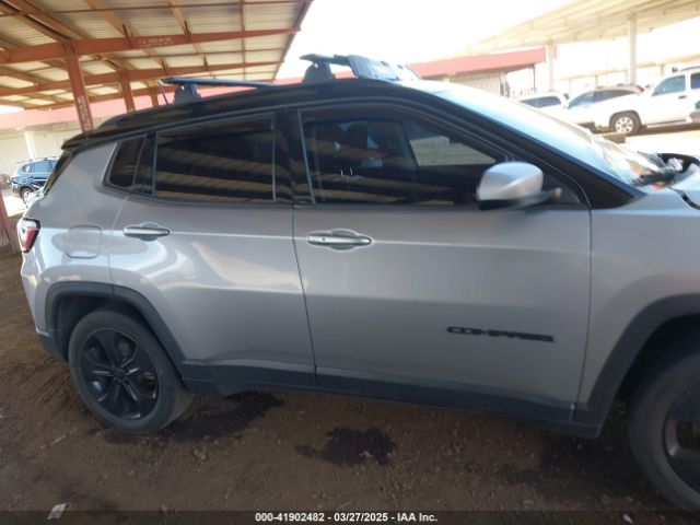 3C4NJCBB0JT300192 Jeep Compass Altitude Fwd