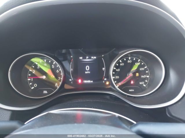 3C4NJCBB0JT300192 Jeep Compass Altitude Fwd