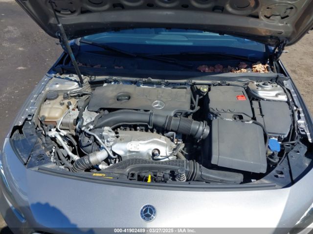 2019 MERCEDES-BENZ A 220 WDD3G4FB7KW022334 Photo 9
