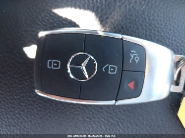 2019 MERCEDES-BENZ A 220 WDD3G4FB7KW022334 Photo 10