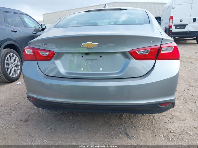 1G1ZD5ST8PF251218 Chevrolet Malibu Fwd 1lt